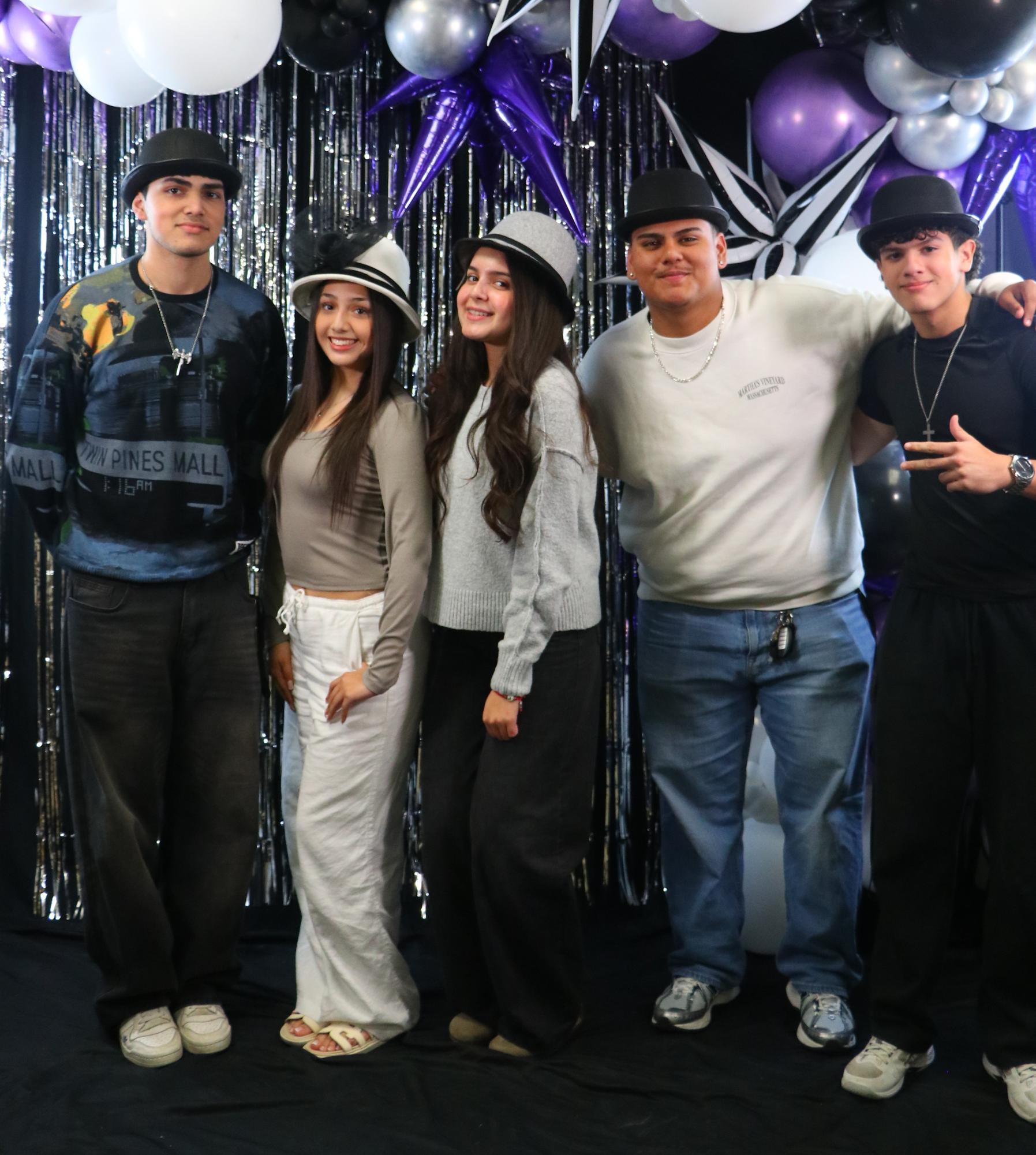 Yearbook Week Photobooth 11.10.25