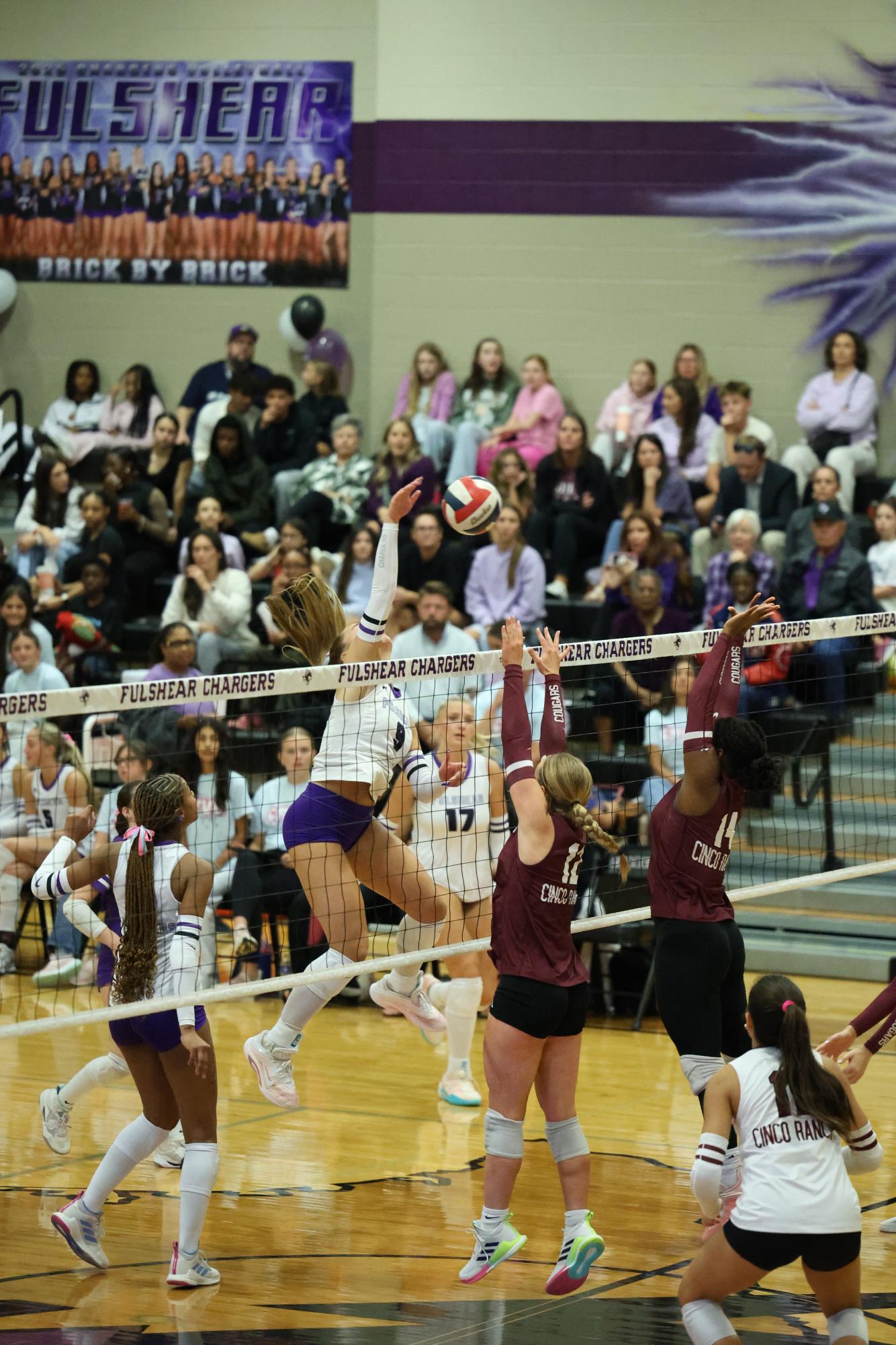 VAR VOLLEYBALL 10.30.25